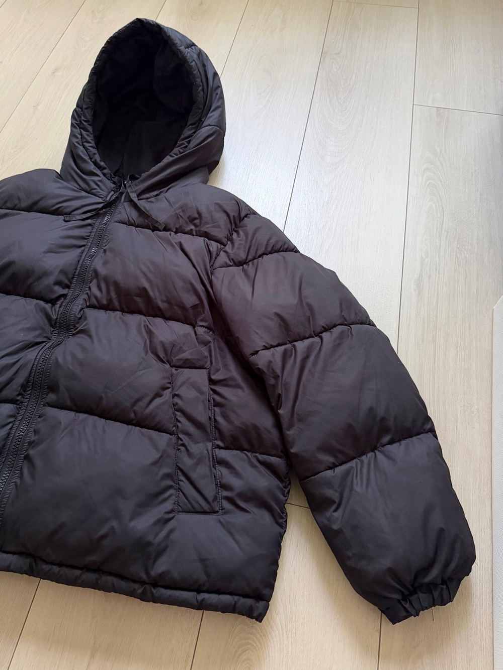 H&M Men's Black Puffer Quilted Jacket size L
